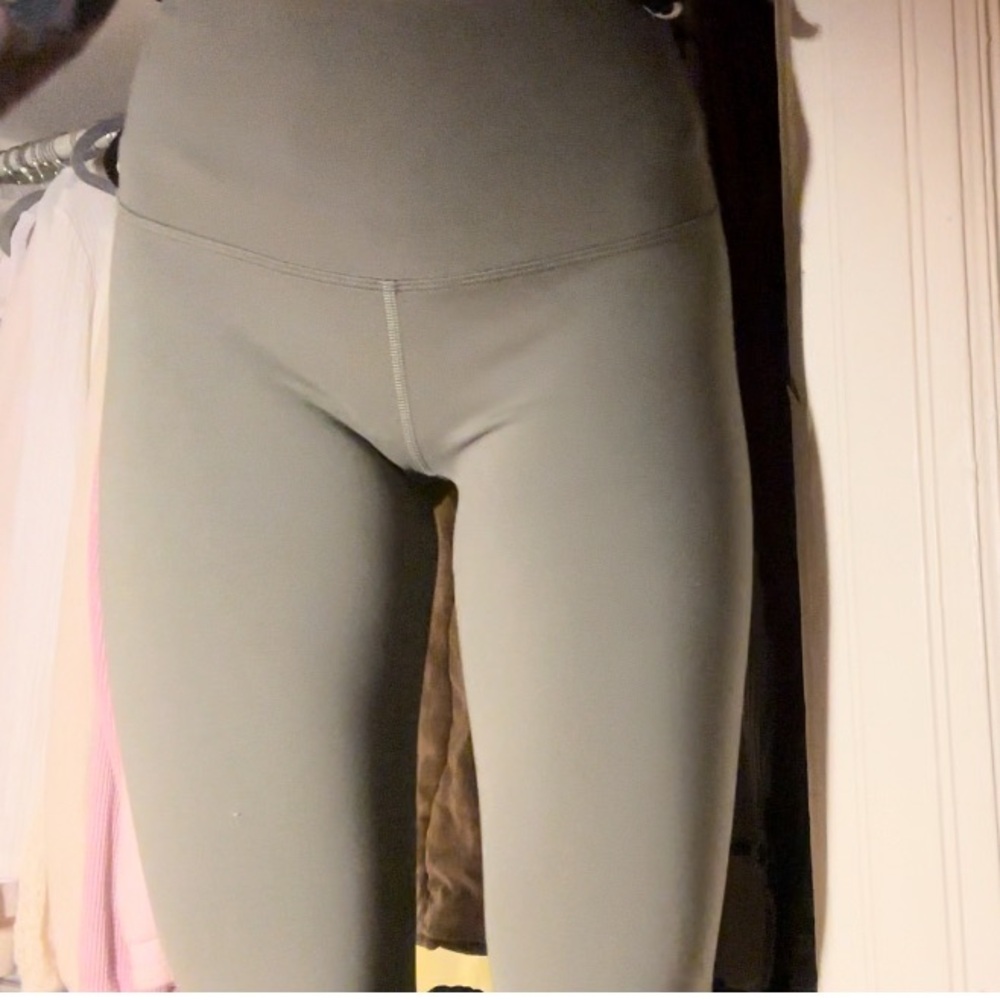 Size 2 lululemon olive green leggings